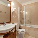 Villa Mir Vami - Heated Pool, Sea Views & 100m I Brac Island Sumartin