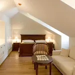 Villa Mir Vami - Heated Pool, Sea Views & 100m I Brac Island *