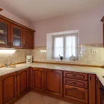 Villa Mir Vami - Heated Pool, Sea Views & 100m I Brac Island Sumartin