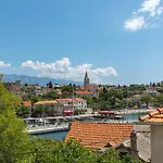 Mir Vami - Heated Pool, Sea Views & 100m I Brac Island Villa Sumartin