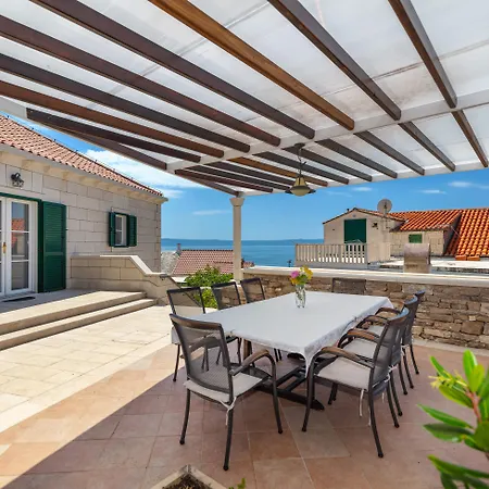 Your Family Oasis By The Sea Mir Vami, Heated Pool